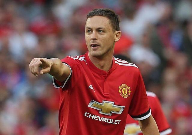 僅充滿巨星 僅充滿巨星